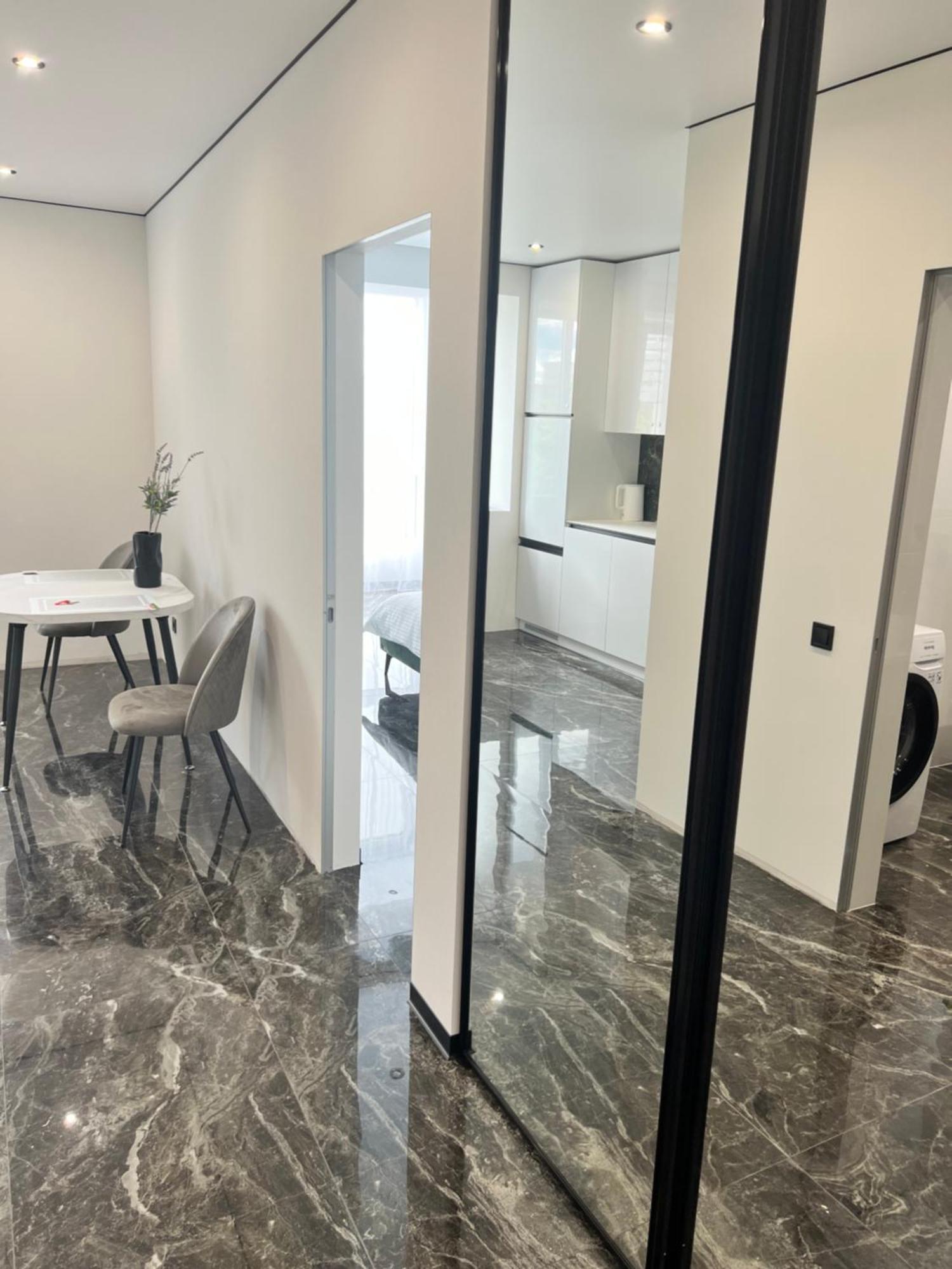 Люкс Апартаменти В Жкарена Та Жк Great House Rivne Ngoại thất bức ảnh